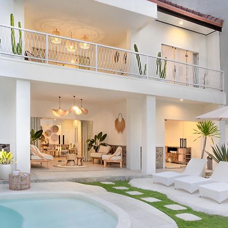 Casa de Lupe 5 bedrooms villa in Kerobokan Seminyak Exteriör bild