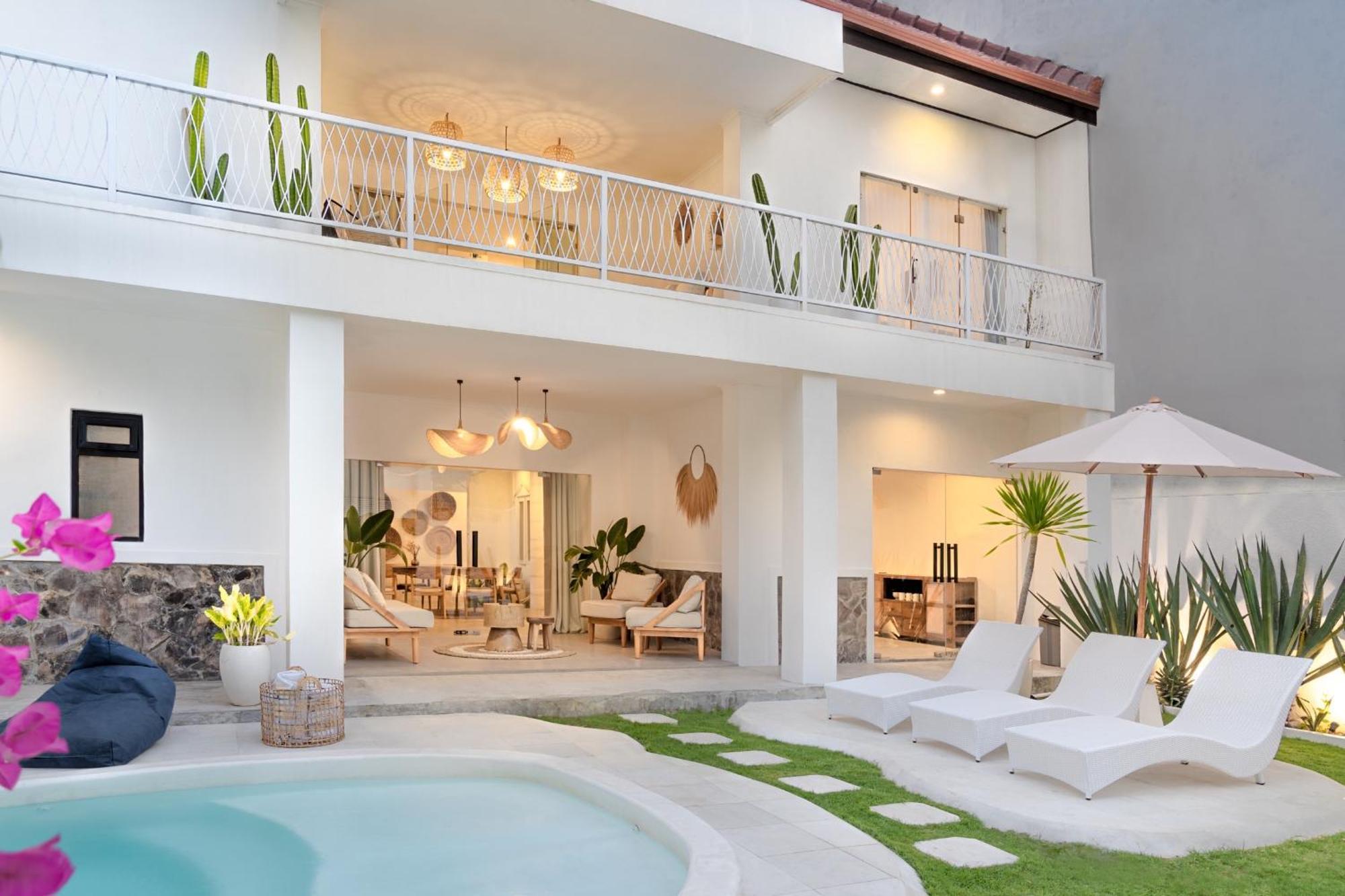Casa de Lupe 5 bedrooms villa in Kerobokan Seminyak Exteriör bild