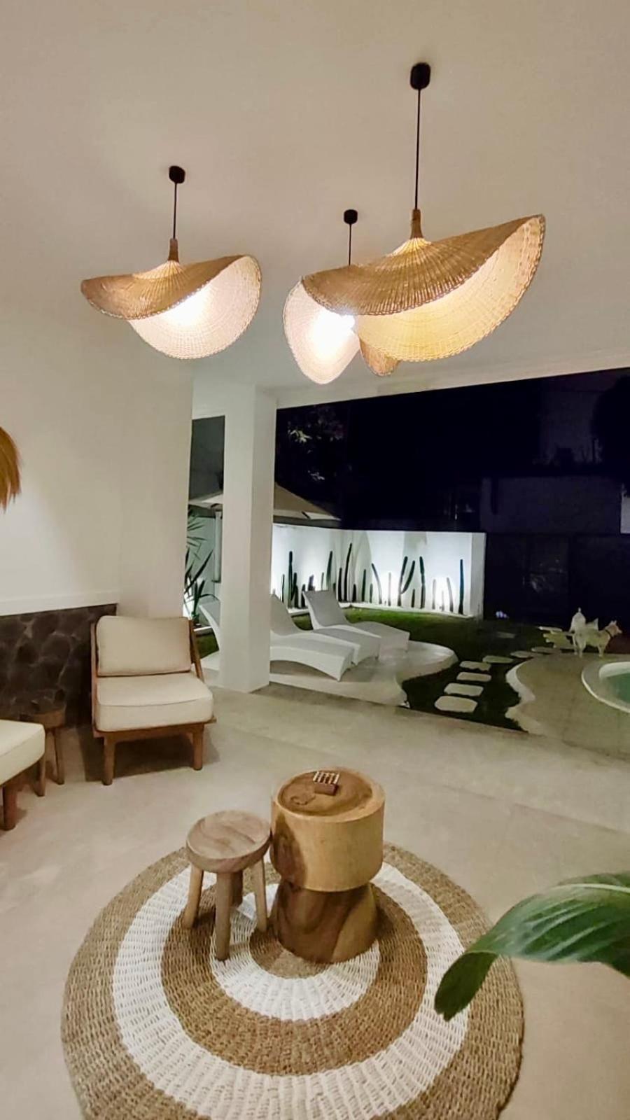Casa de Lupe 5 bedrooms villa in Kerobokan Seminyak Exteriör bild